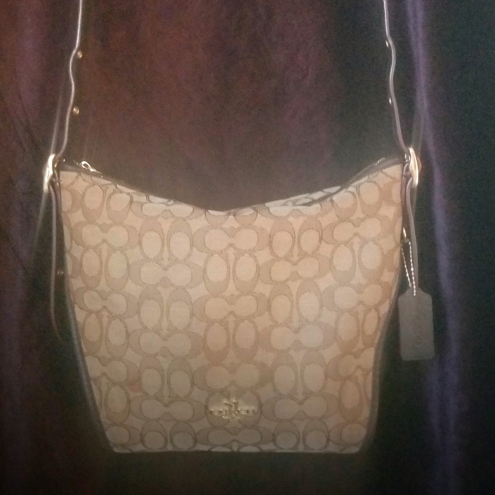 Coach "Crossbody"